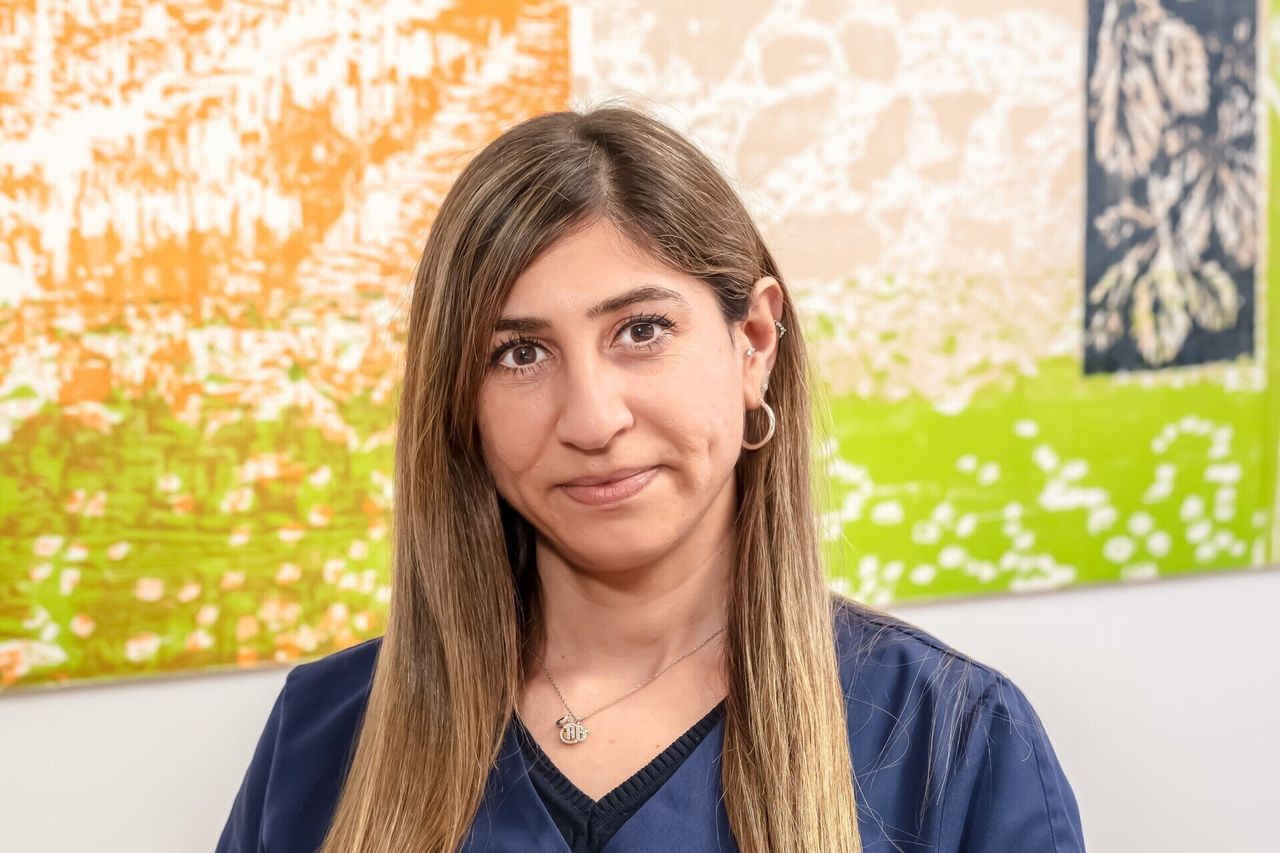 Frau Cagdas, Medizinische Fachangestellte